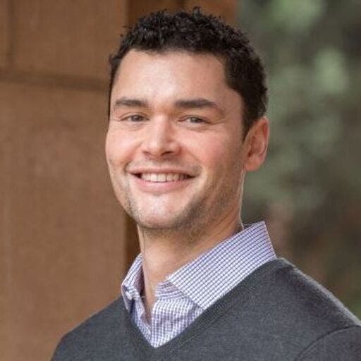 headshot of Dave Zaragoza